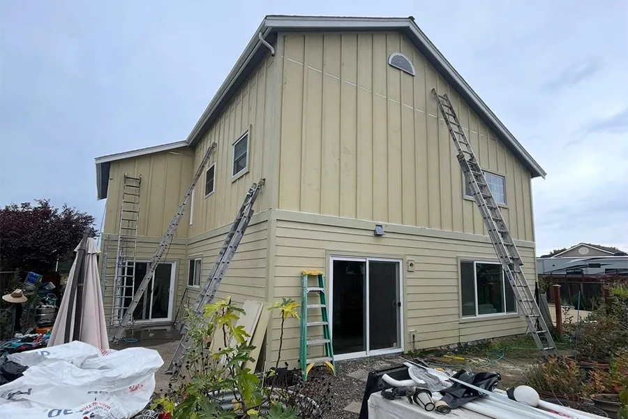 Siding in Los Angeles - pic